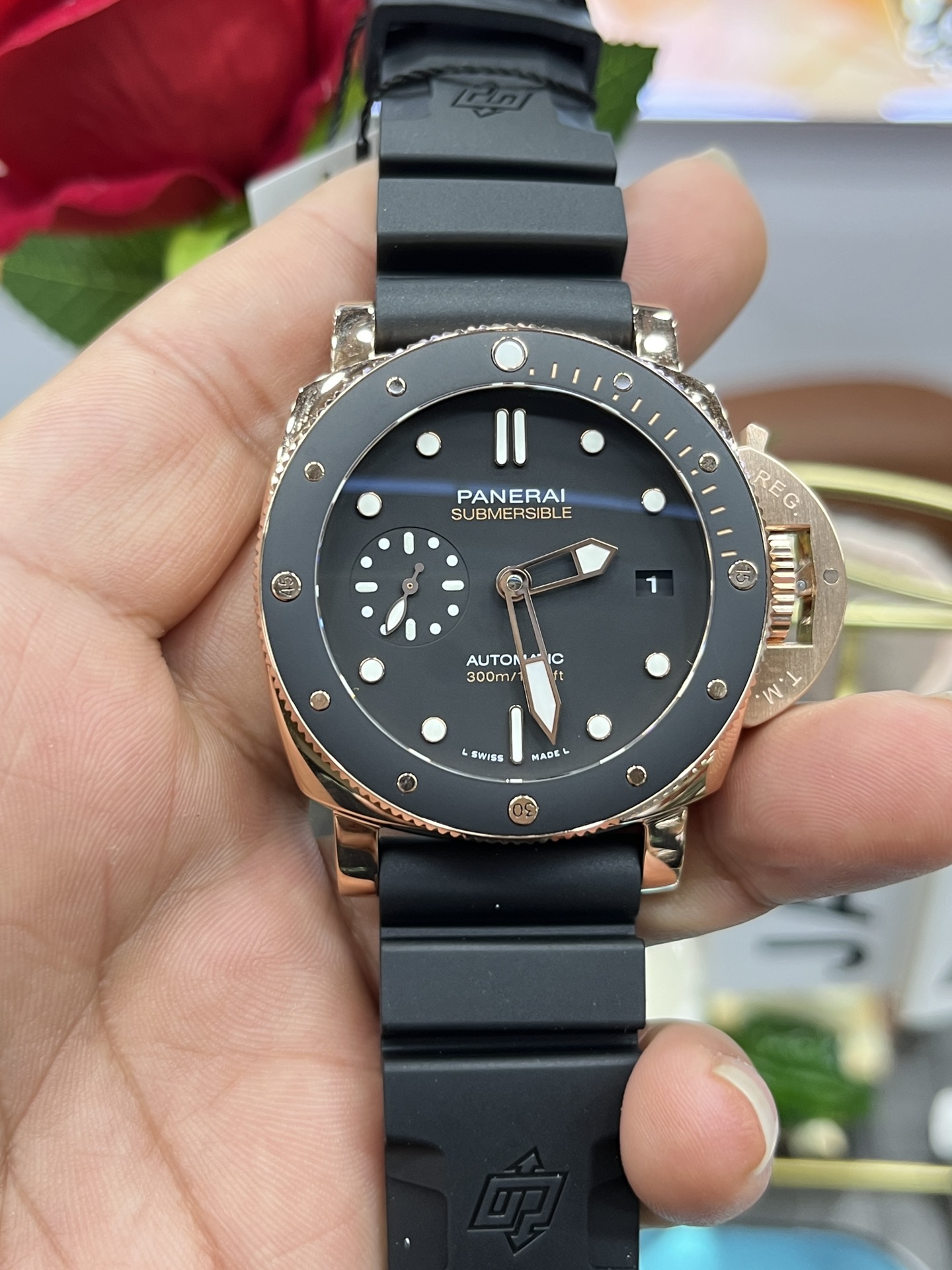 VS Panerai PAM2164