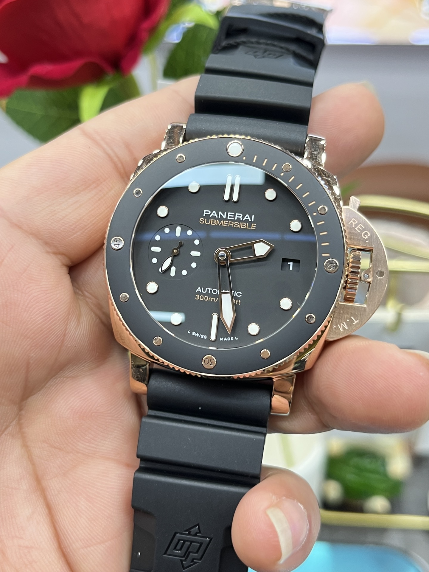 VS Panerai PAM2164