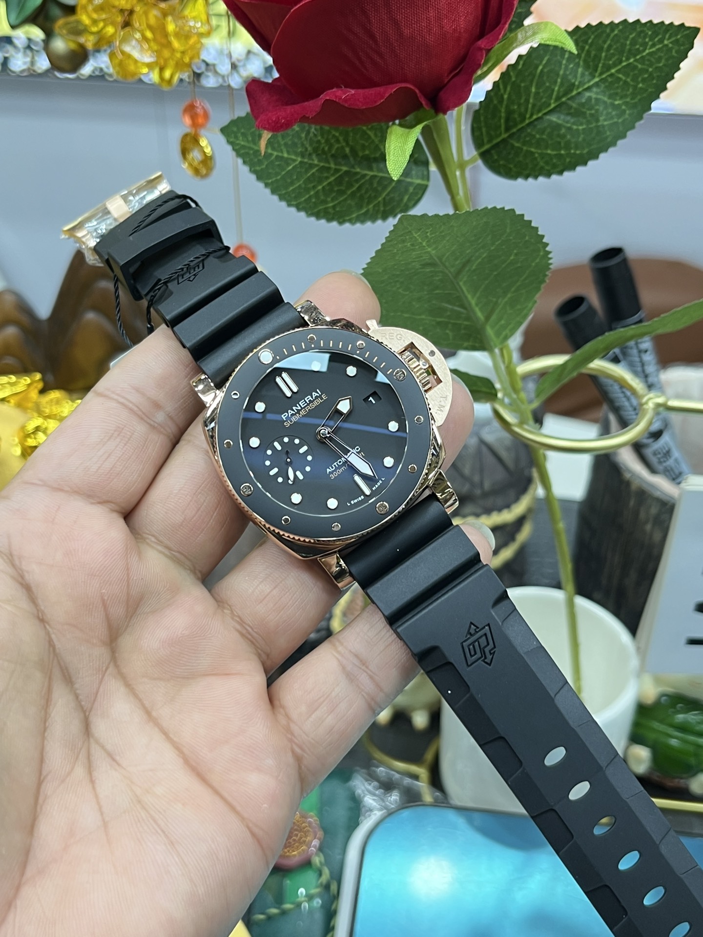 VS Panerai PAM2164