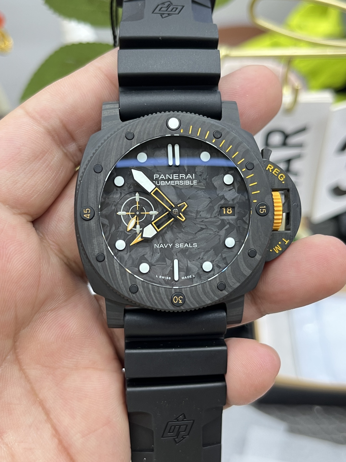 Vs Panerai 1324