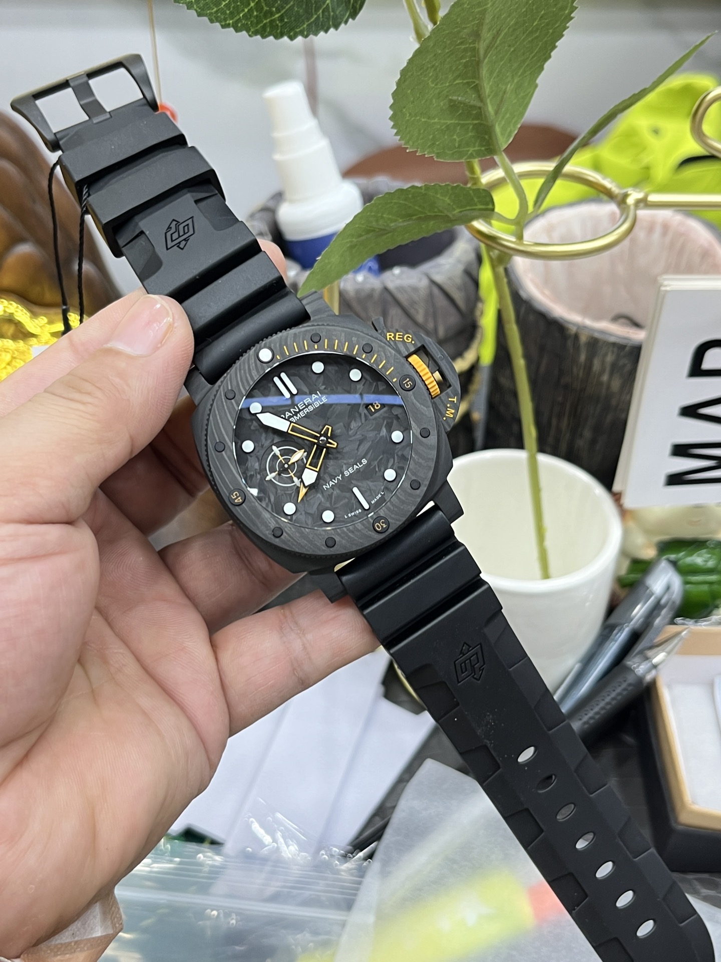 Vs Panerai 1324