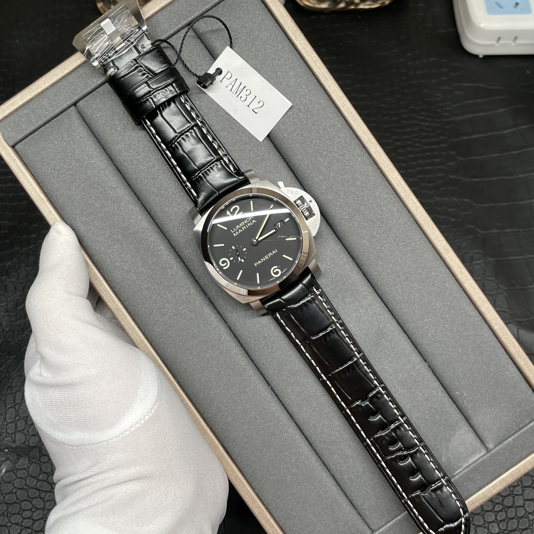 VS Panerai PAM312 44mm brand new and authentic