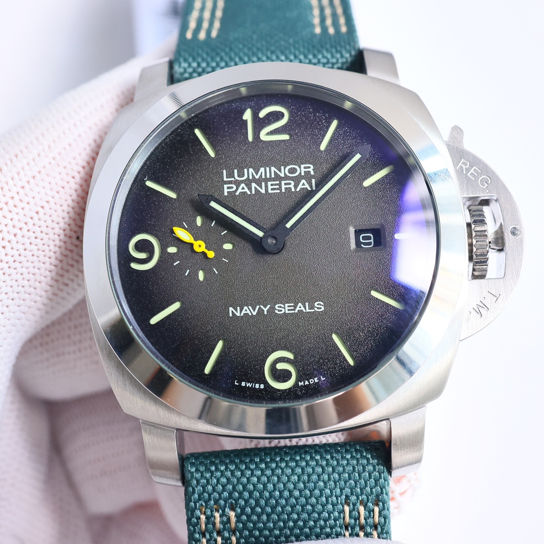 Panerai PN6 brand Panerai 1950 series OR movement model. 