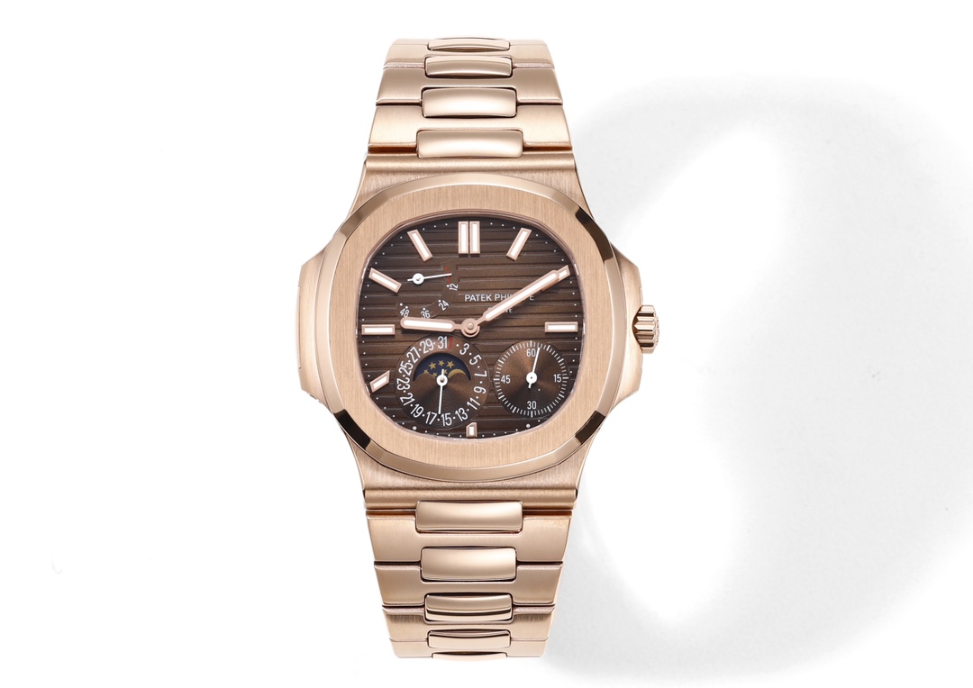 The new Patek Philippe 5712GR "King of Steel" made a shocking debut! 