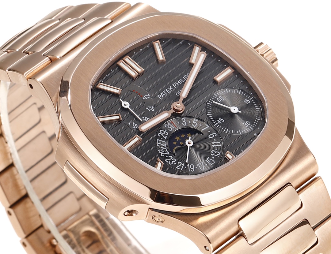 The new Patek Philippe 5712GR "King of Steel" shocked his debut! 