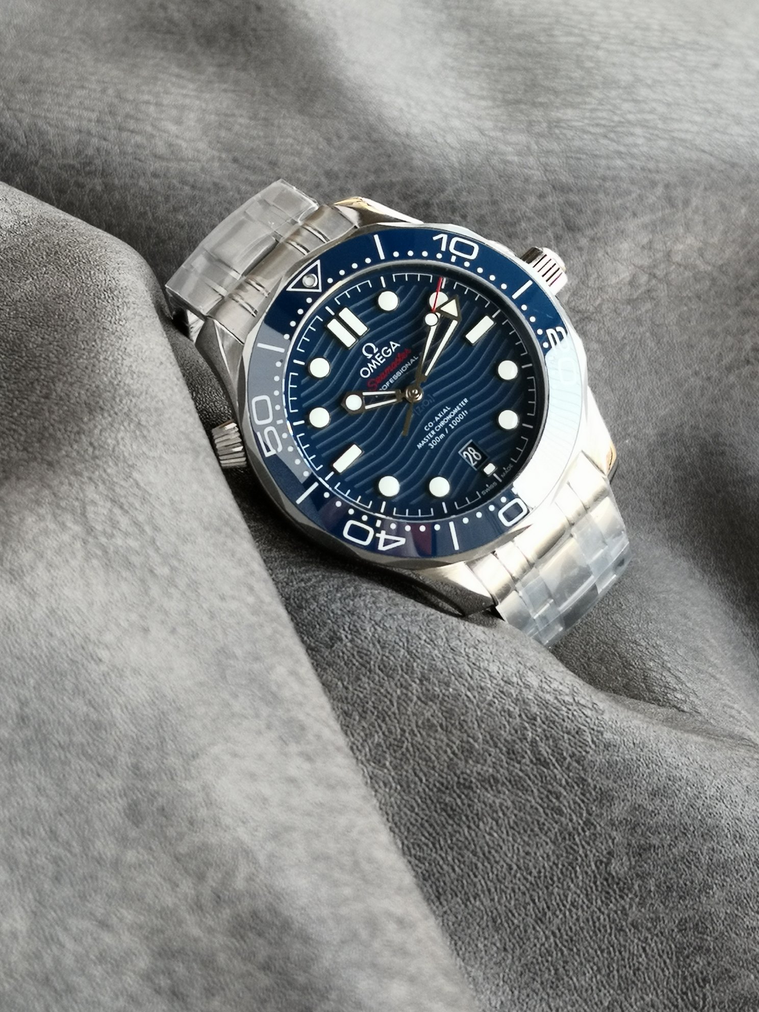 VS Limited Recommendation: Omega Seahorse Series 