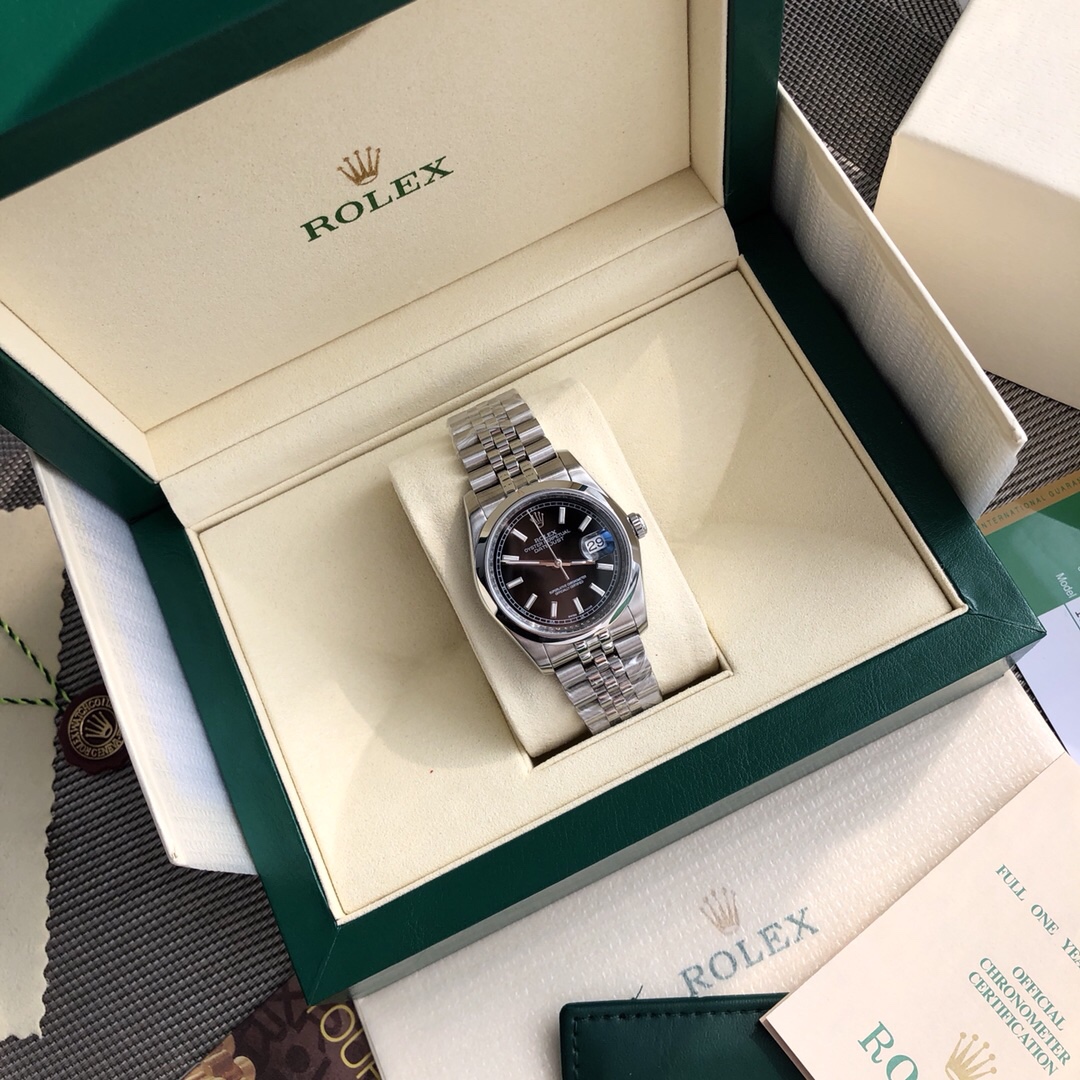 The Rolex Logbook is undoubtedly one of the most representative watches of Rolex. 