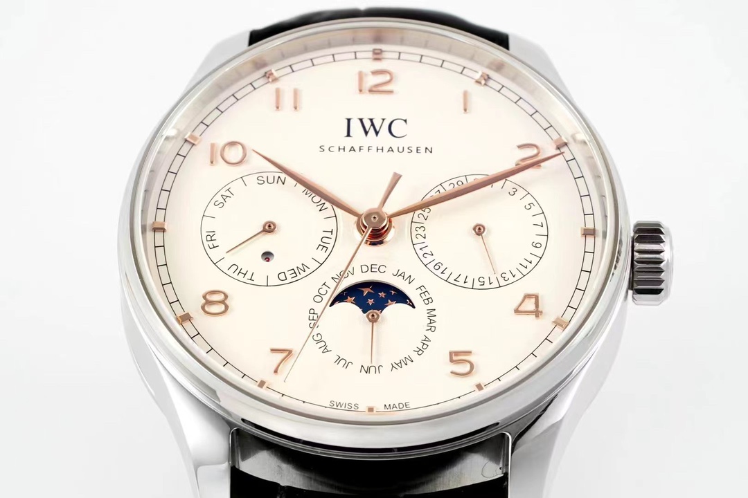 The IW344207 perpetual calendar from the Portugal series features a small three pin dial with a single crown adjustment