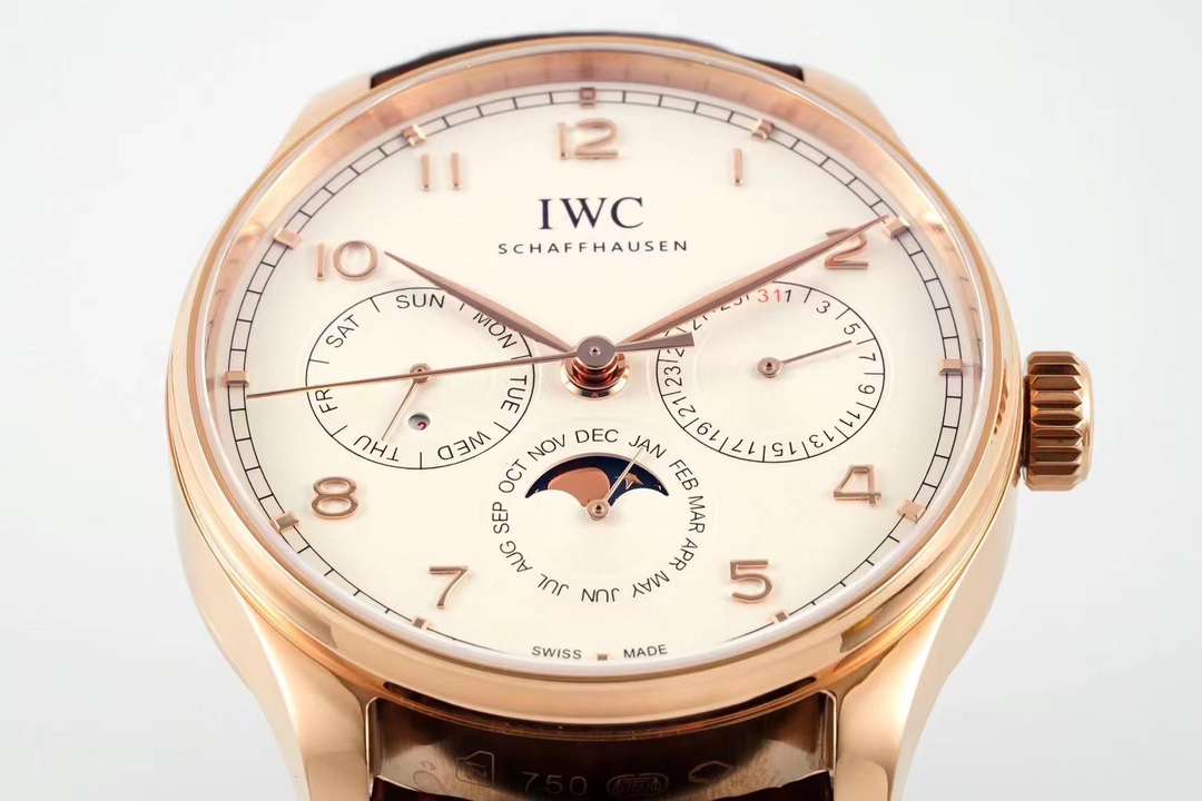 The IW344207 perpetual calendar from the Portugal series features a small three pin dial with a single crown adjustment